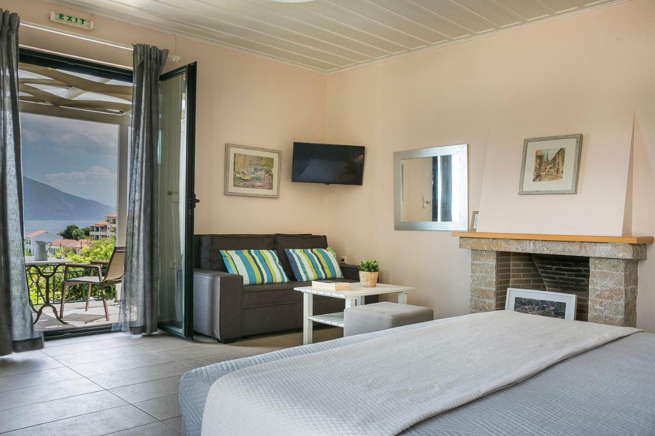 Martini Waterfront Suites Fiskárdo Eksteriør bilde